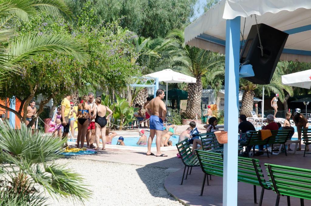 Kamemi Village & Camping ريبيرا المظهر الخارجي الصورة