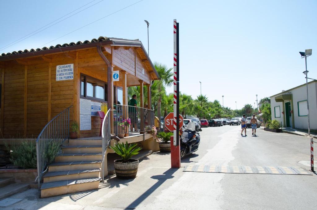 Kamemi Village & Camping ريبيرا المظهر الخارجي الصورة